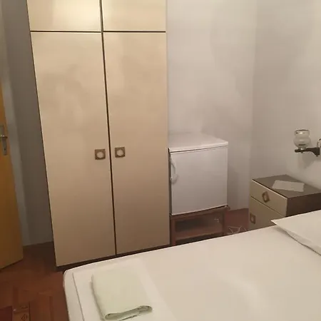 & Petricevic Guest house